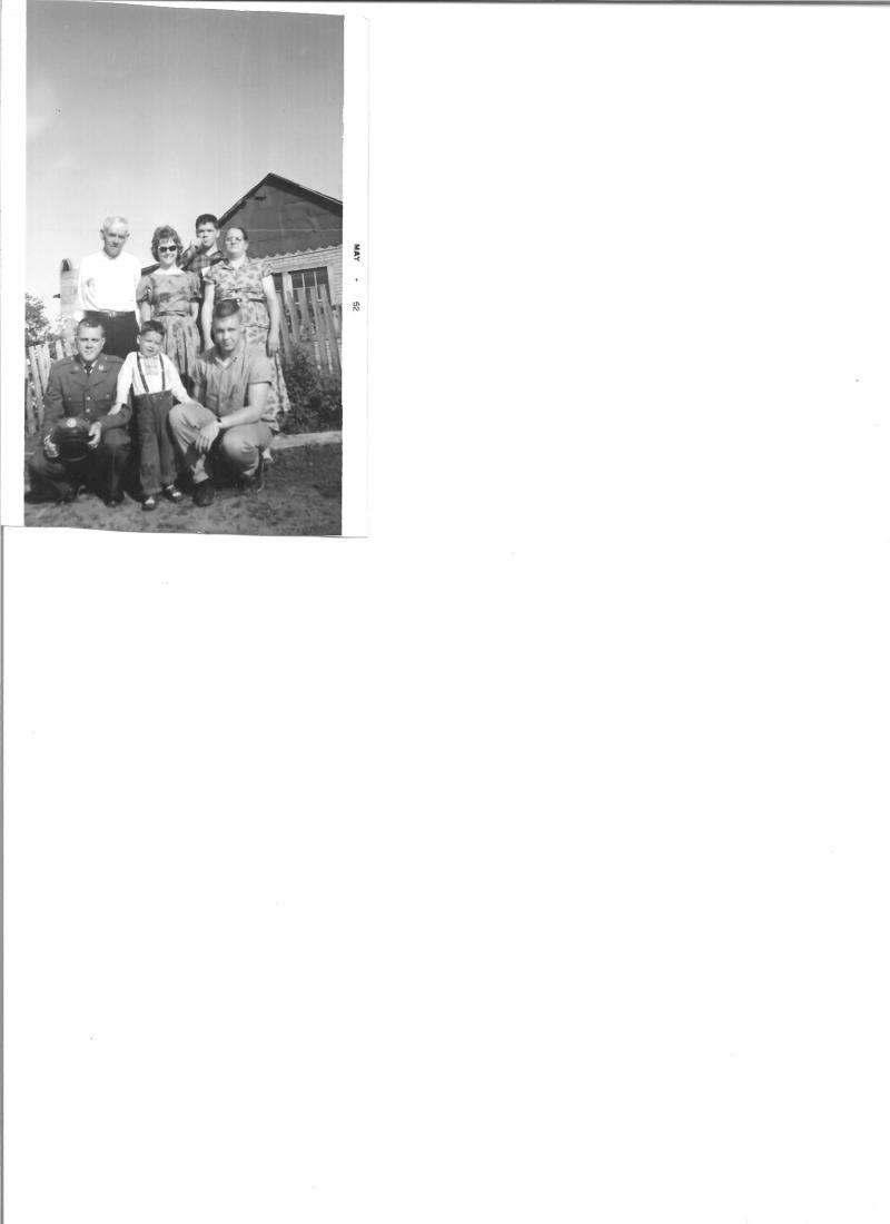 Back Row: Roy Irvan Pruett, Lucy Ann Pruett Stacy, Franklin David George, Sadie Caroline Deskins Pruett; Front Row: Roy Earl Pruett, Kyle Toler, Paul Brooks Stacy