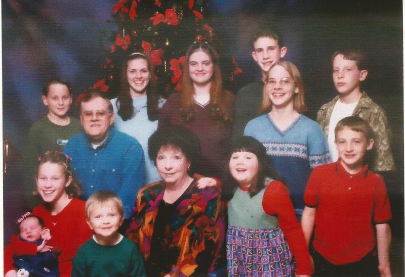Front Row: Hannah Riley Guthrie, Autum Noel {Pruitt} {Guthrie} Helmuth, Rhys Niven Pruitt, Wanda {Boyd} Pruitt, Sydney Rene Pruitt, Jared Matthew Conley, Back Row: Shawn Douglas Pruitt, James Travis Pruett/Pruitt, Elyssa Michelle {Conley} Montoya, Tosha Elaine {Conley} Saylor, Alexis James {Pruitt} Guthrie, Amber Renee Conley, Jason Barry Pruitt 