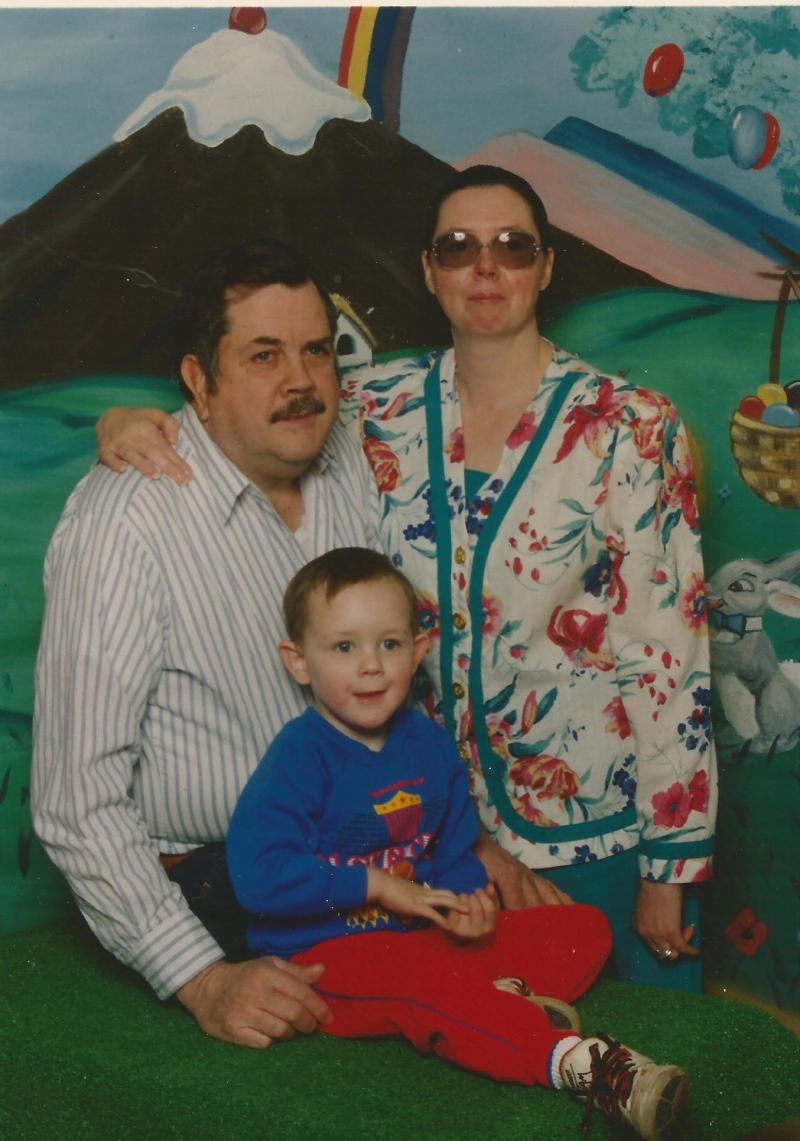 Roy Earl and Linda Gay {Matney} Pruitt with son Roy Irvan Pruitt