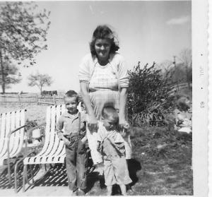 Ruby (Riffe) Pruett with sons Earnest and Harold Pruett